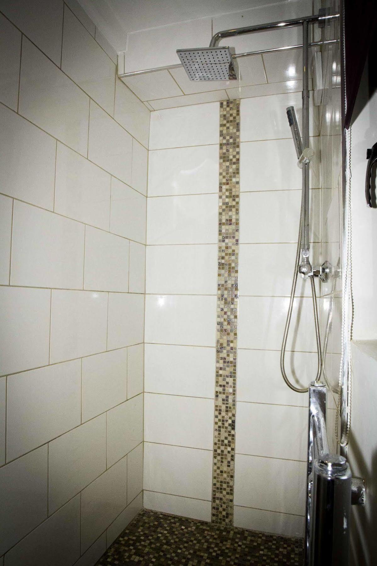 River Mansion Spa Llandysul Ngoại thất bức ảnh
